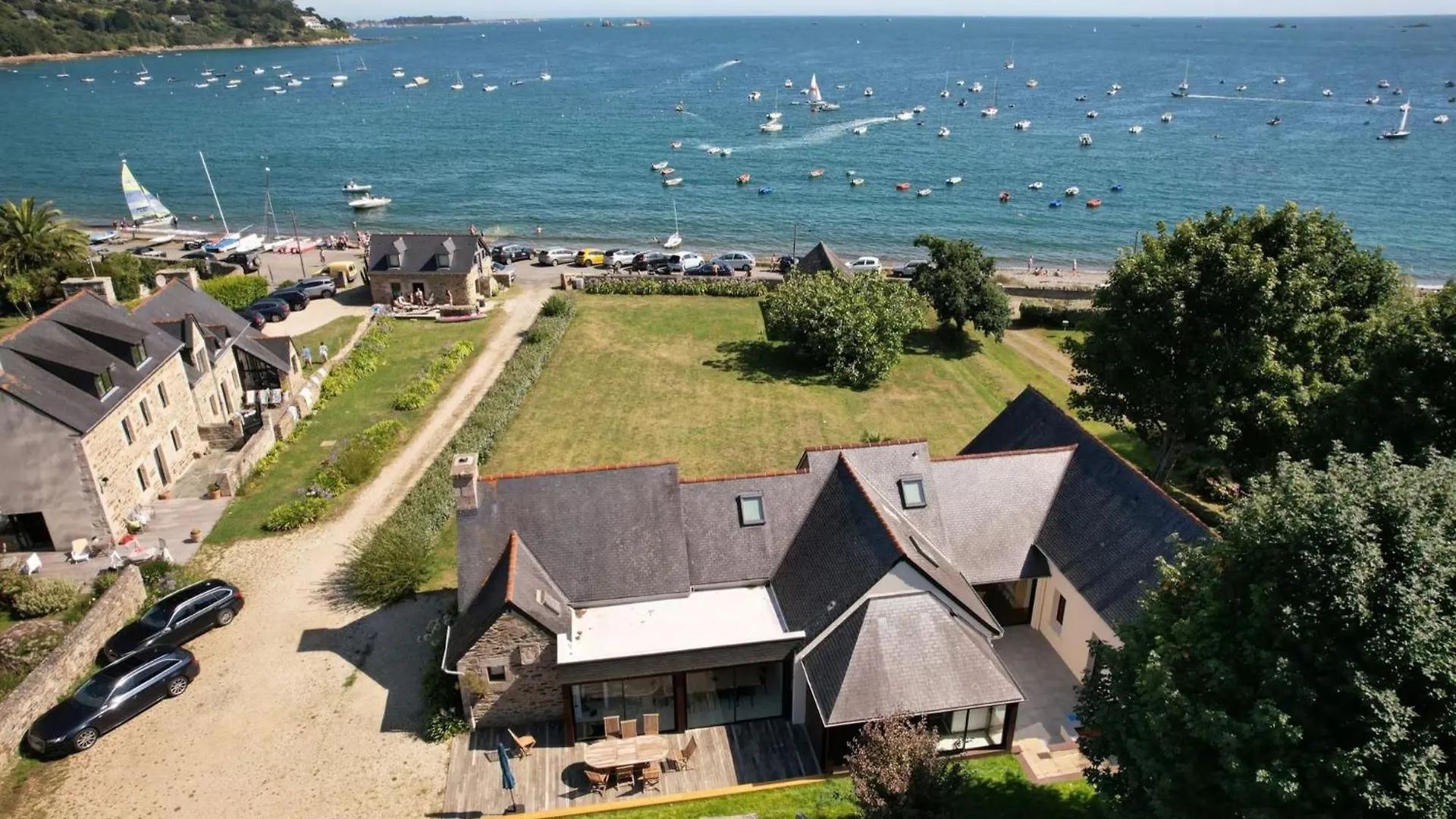 Maison Chevoir Pieds Dans L'Eau Ploubazlanec