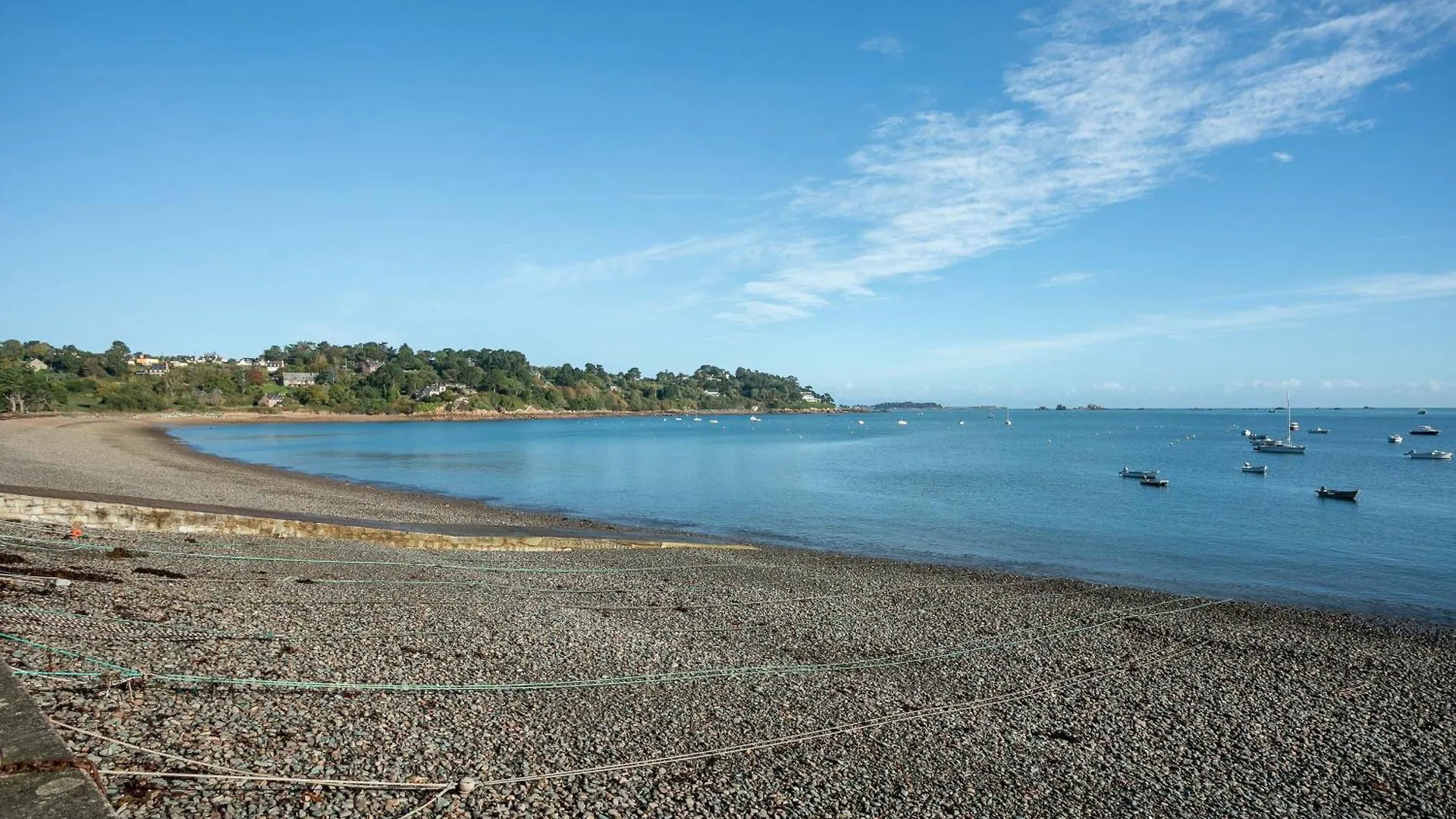 Maison Chevoir Pieds Dans L'Eau Ploubazlanec