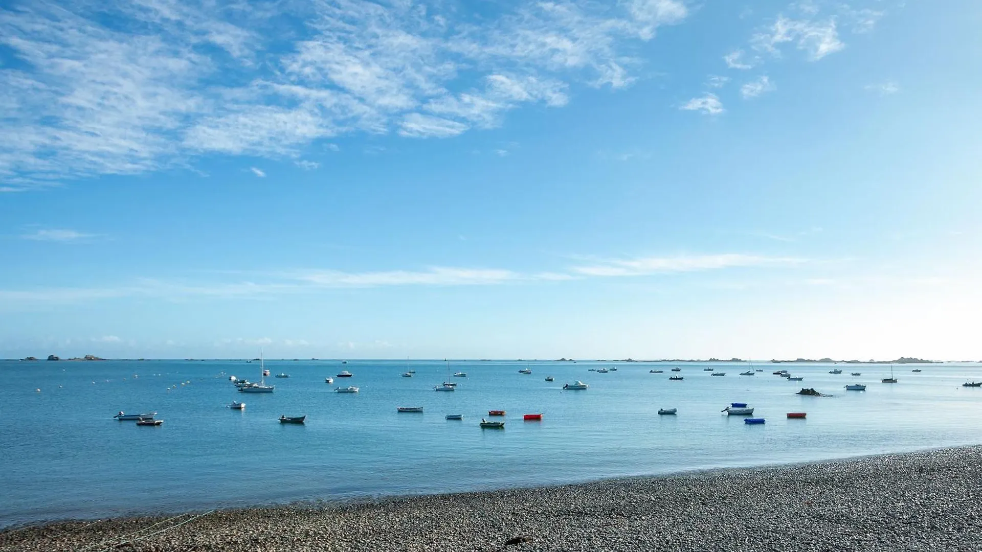 Maison Chevoir Pieds Dans L'Eau Ploubazlanec Holiday home